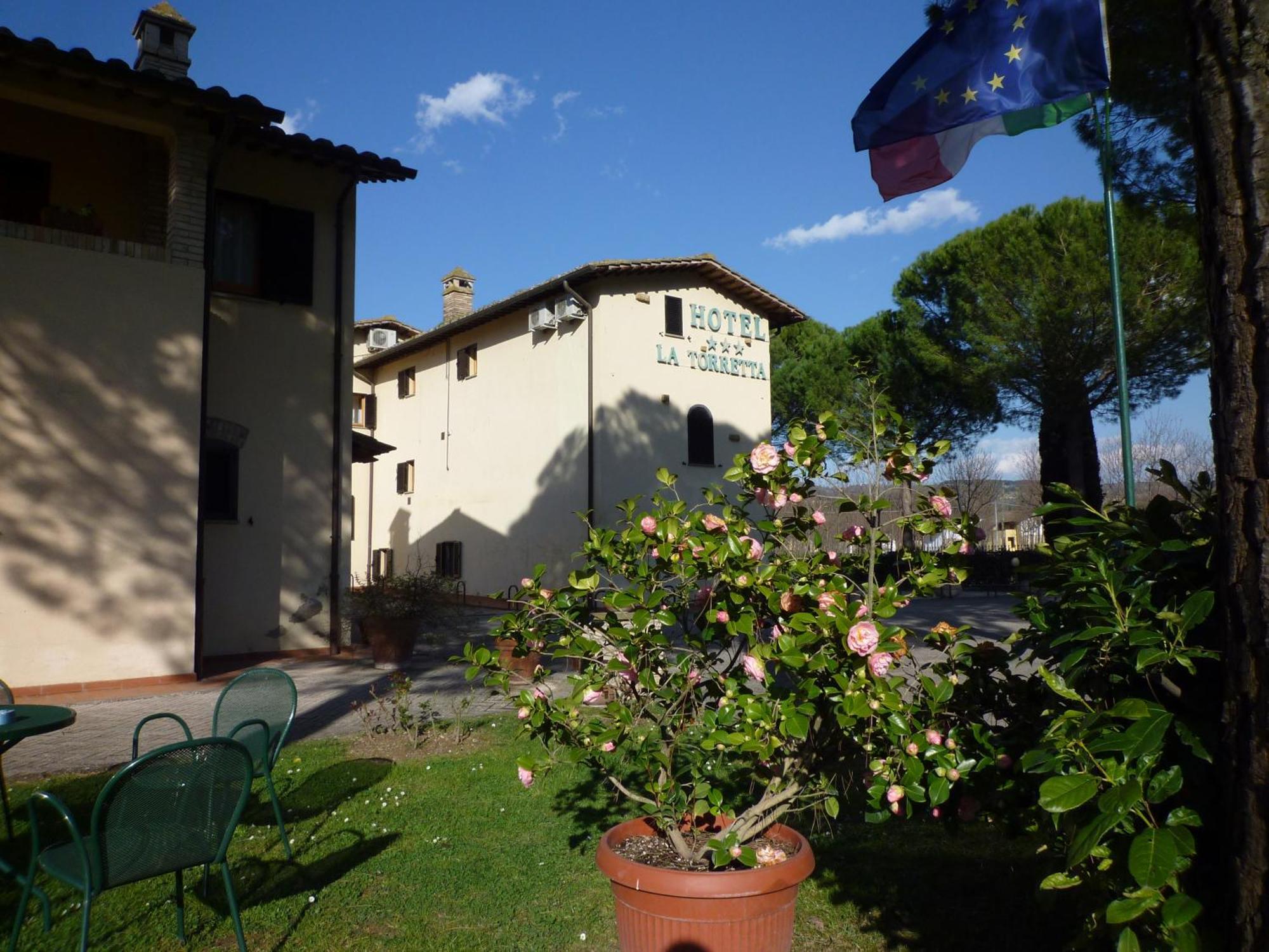 Hotel La Torretta Assisi Exterior foto